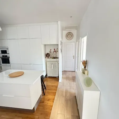 Semesterbostad Large House With Garden *